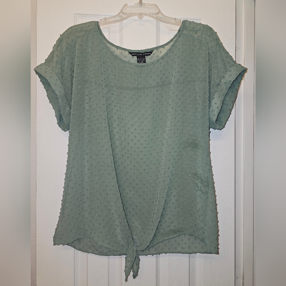 Antilia Femme Women's Textured Sage Green Blouse
